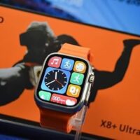 smart watch X8 Ultra - اكس 8 الترا سمارت ووتش لون اورنج
